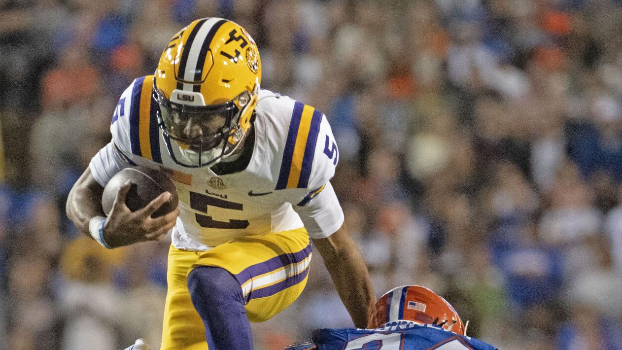 Here are 5 Heisman-worthy moments from LSU quarterback Jayden Daniels this season